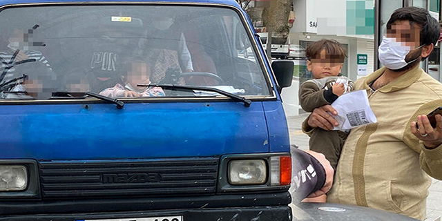 Kısıtlamada şok manzara! 6 çocuğunu gezdiren ehliyetsiz sürücüye ceza